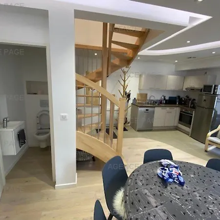 Apartment T4 Neuf, 6 Pers, Centre Cauterets, Proche Commerces Et Thermes - Fr-1-234-230 Cauterets
